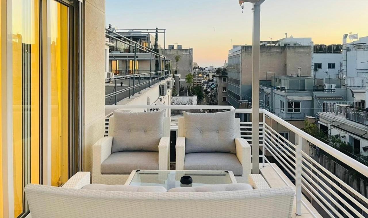 Overview Boutique Apartment Athena Bagian luar foto